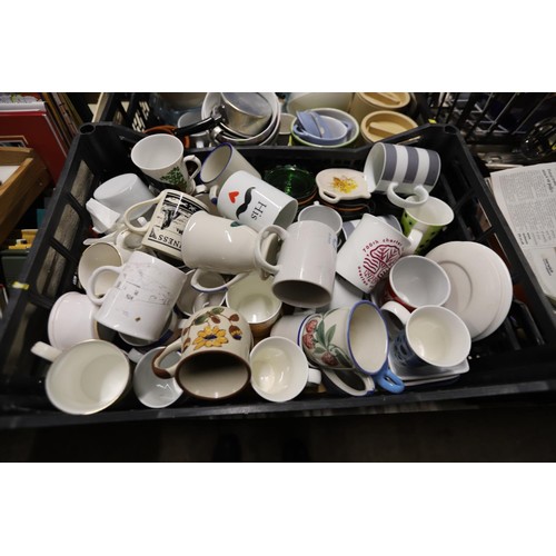 278 - 4 boxes of various kitchenware