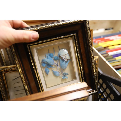 280 - Tray of mixed photo frames