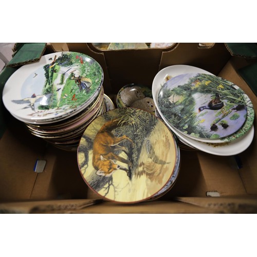 283 - 2 boxes of Coalport, Royal Albert, Wedgwood, Danbury Mint decorative plates