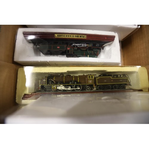 284 - Box of 16 atlas edition static steam train/locomotive models