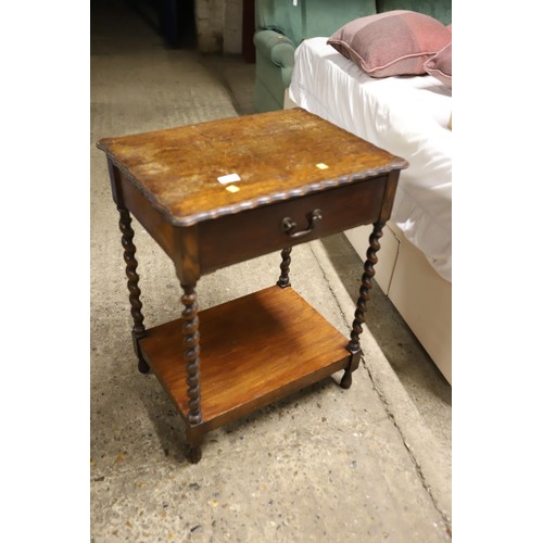 543 - Barley twist occasional/hall table with drawer