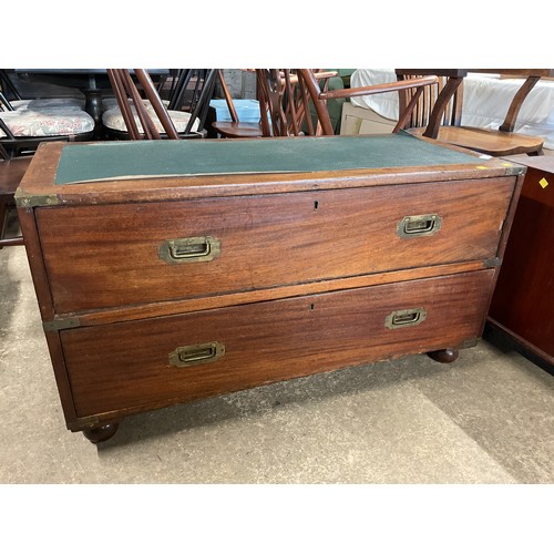 536 - Chest of 1 long & 2 short drawers (top  half)