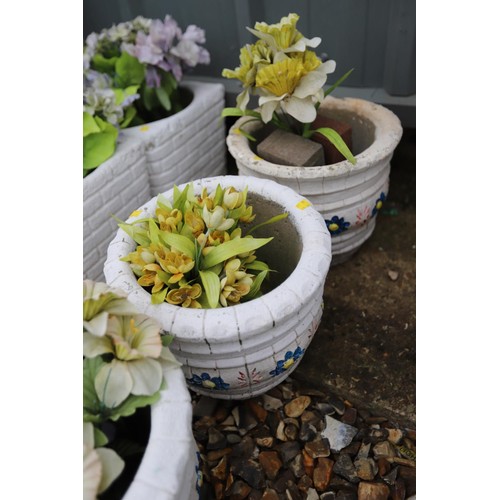 8 - 3 round garden planters