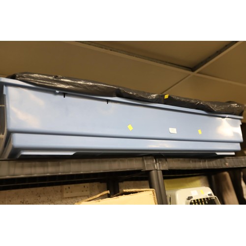 105 - Large indoor rabbit/guinea pig cage