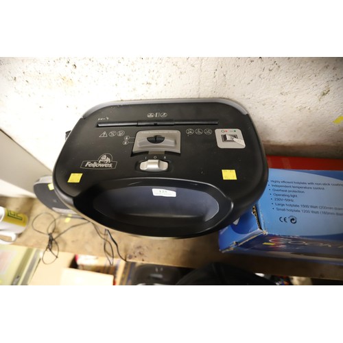 114 - Fellowes paper shredder - warranted until 12 noon Tuesday following the above sale