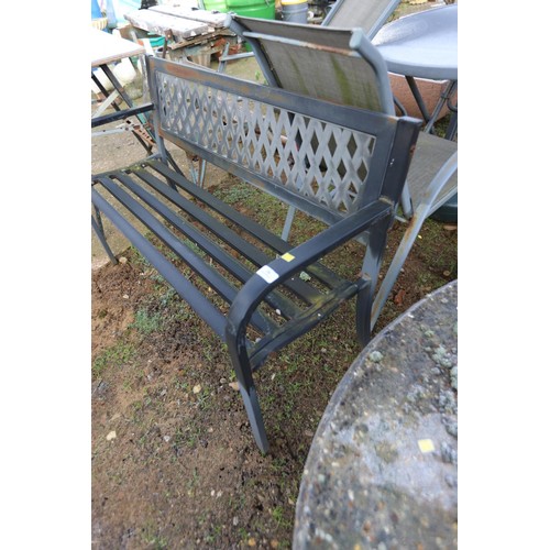 36 - Metal garden bench