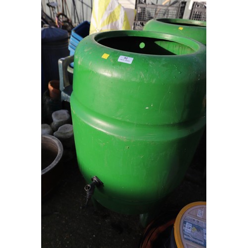 52 - 2 x green water butts with taps