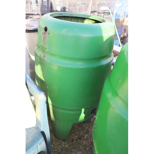 52 - 2 x green water butts with taps