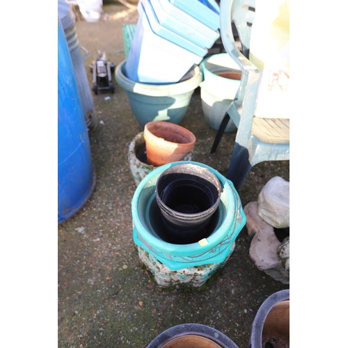 54 - Various pots/planters, etc