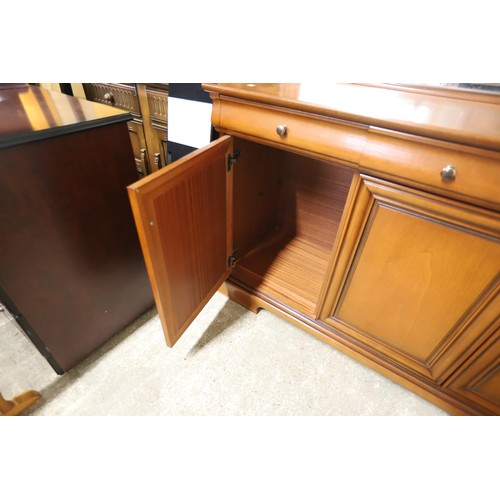 574 - Large modern mirror back sideboard