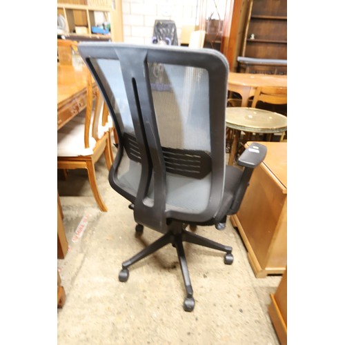 575 - Office chair