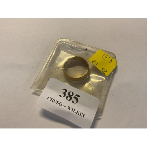 385 - 22ct gold wedding band - 7gms total