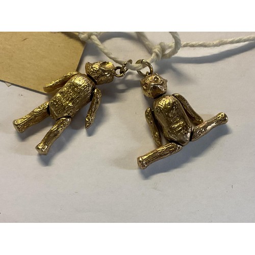 387 - Hallmarked 9ct gold teddy bear charms - 18.6gms total