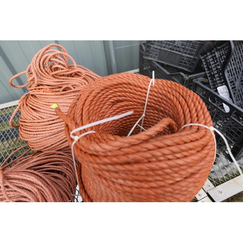 8 - 3 rolls of orange rope