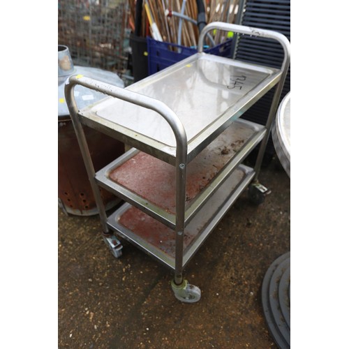 18 - Metal trolley