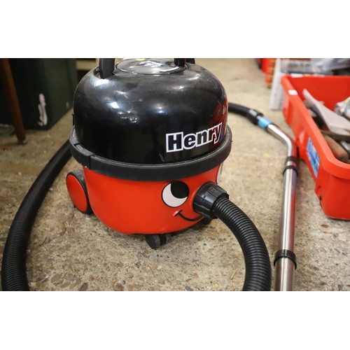 110 - Henry hoover - warranted until noon Tuesday following the above sale