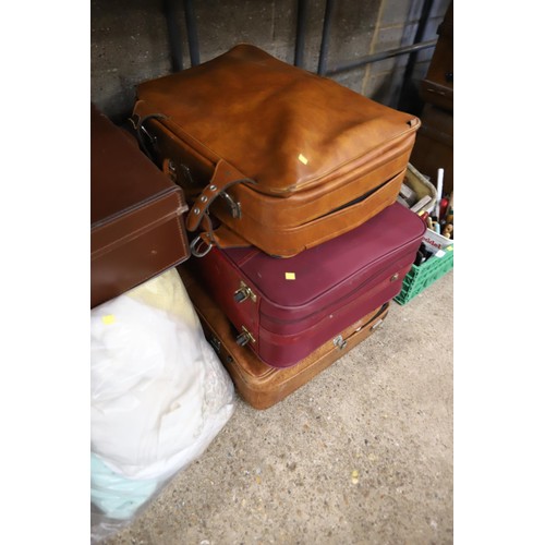 111 - 6 suitcases of various linen & 3 boxes of duvets, etc & a bag of various coat hangers, etc