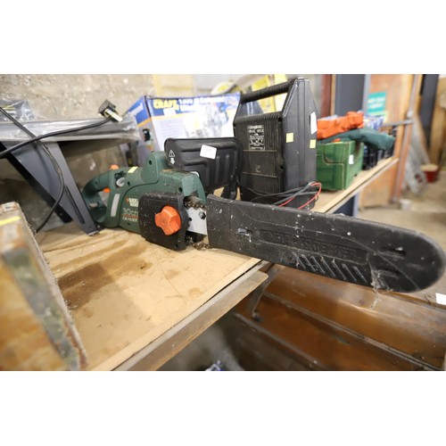 119 - Black & Decker electric chainsaw a/f - spares or repairs