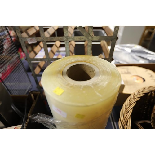 201 - roll of clear shrink rap/stretch film