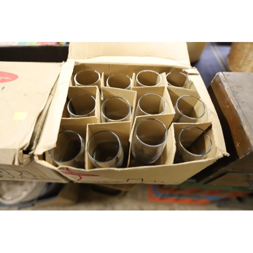 205 - 3 x boxes of stemware glasses (34)