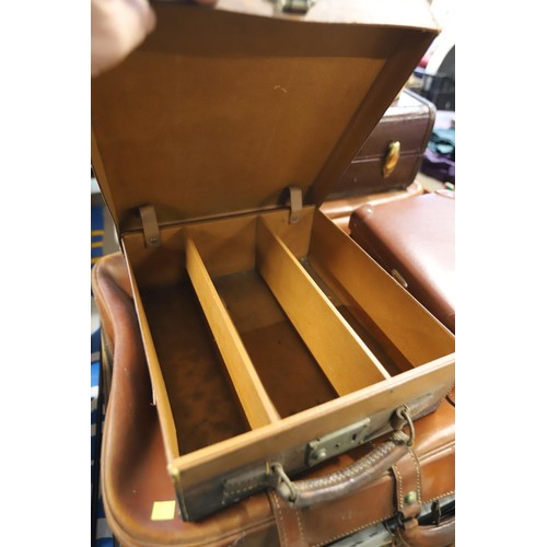 275 - Various leather & other cases, incl Samsonite