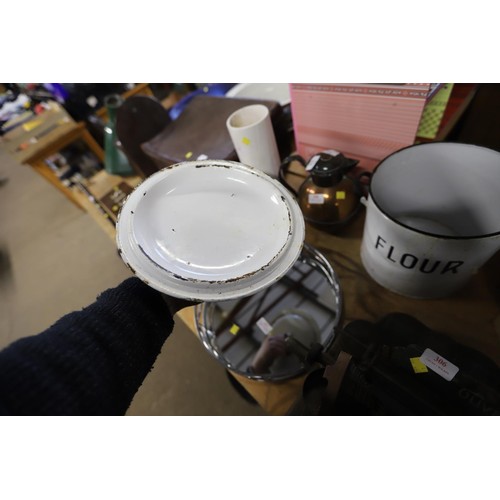 305 - Bread & flour bins, enamel