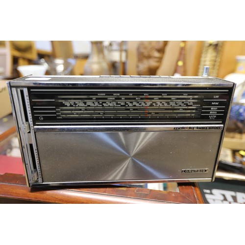 345 - Vintage Grundig battery melodyboy 1000 radio