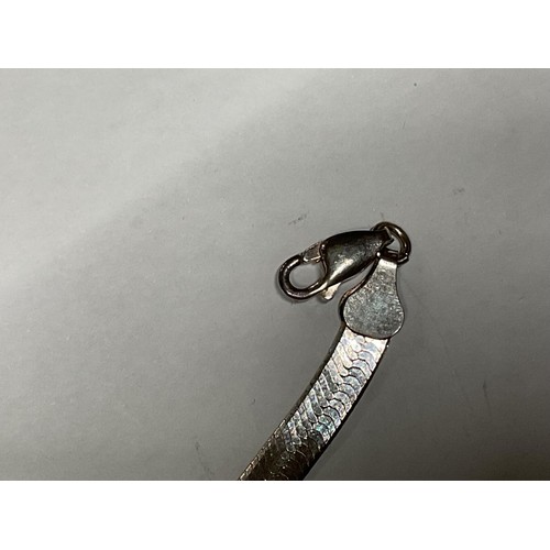 357 - Small 925 silver bracelet