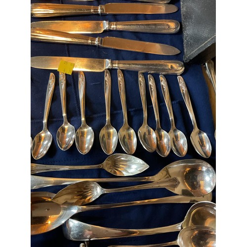 409 - Qty of plated cutlery, incl Mappin & Web