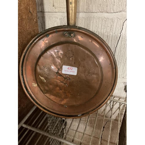 432 - Copper bed warmer