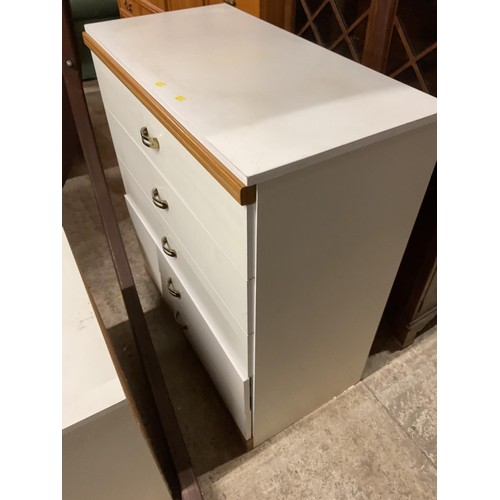 597 - White chest of 5 drawers & bedside chest of 3 drawers