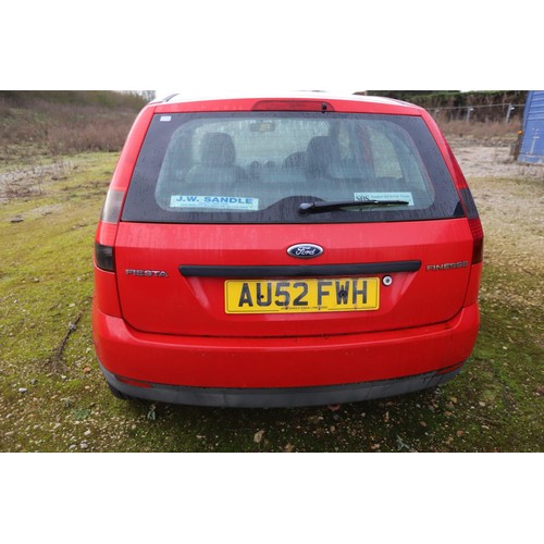 1 - Ford fiesta finesse - reg AU52 FWH - MOT/V62 required