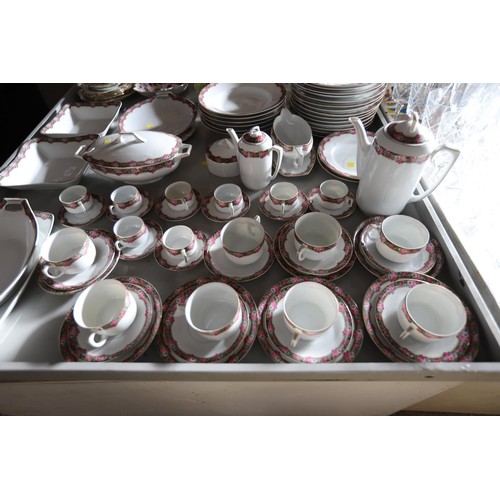 490 - German tea/coffee sets & part dinner service