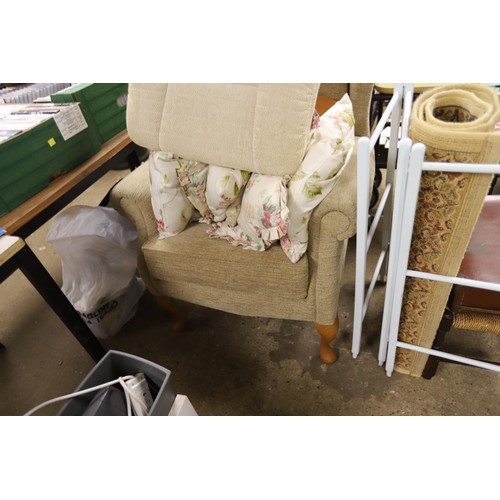 553 - Easy chair & footstool with 4 cushions