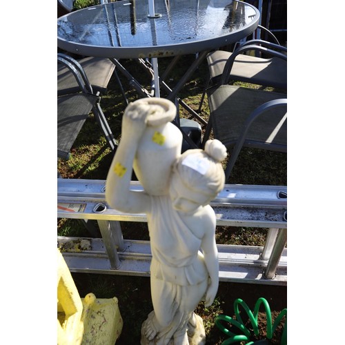 34 - Small garden lady statue