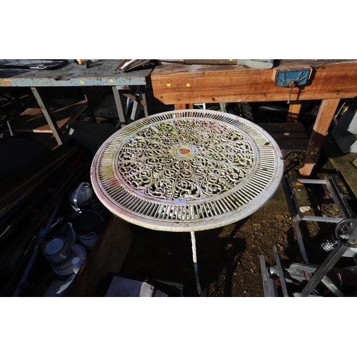 47 - Outside decorative metal round table