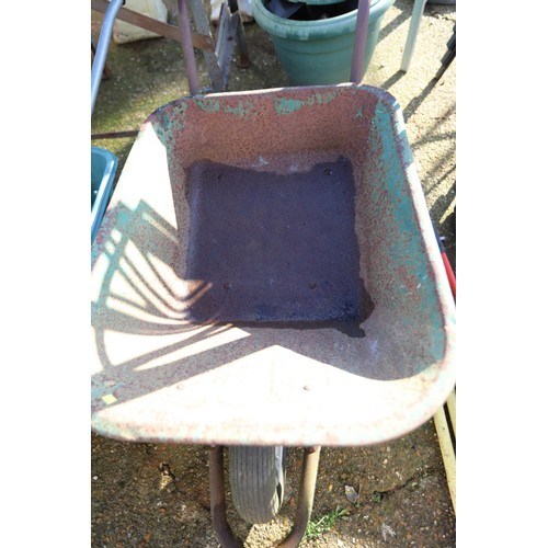 59 - Garden wheelbarrow metal