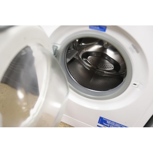 87 - Indesit 8 kg washing machine - warranted until 12 noon Tuesday following the above sale