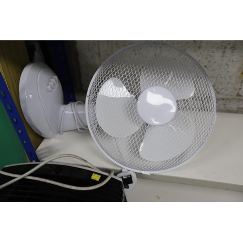 98 - Dimplex dehumidifier & 3 speed desk fan - warranted until 12 noon Tuesday following the above sale