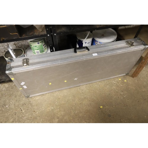 108 - Aluminium flight box, large