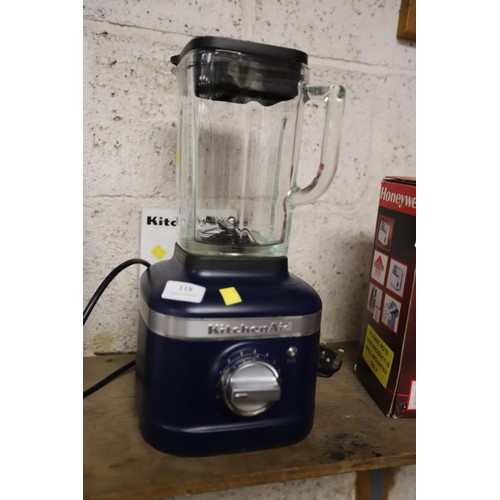 118 - Kitchen Aid stand blender 5KSB40 with manual - warranted until 12 noon Tuesday following the above s... 