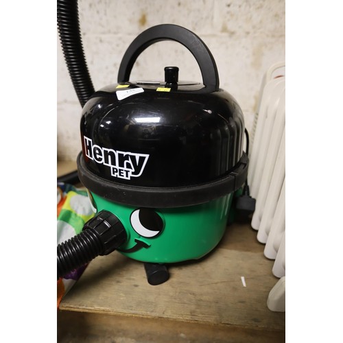 135 - Green Henry pet hoover with attachments - warranted until 12 noon Tuesday following the above sale