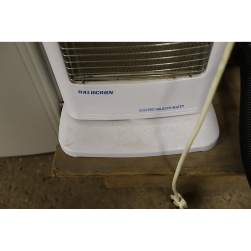 137 - 4 bar oscillating electric heater - warranted until 12 noon Tuesday following the above sale