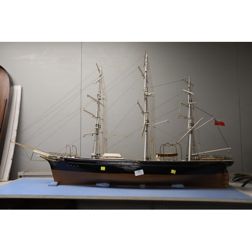 164 - Large model boat