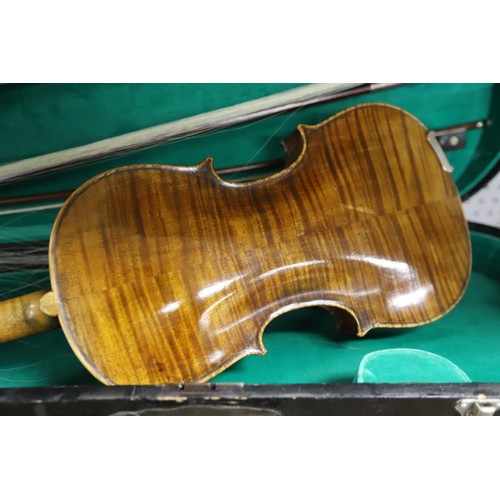 172 - Antique violin in case, a/f