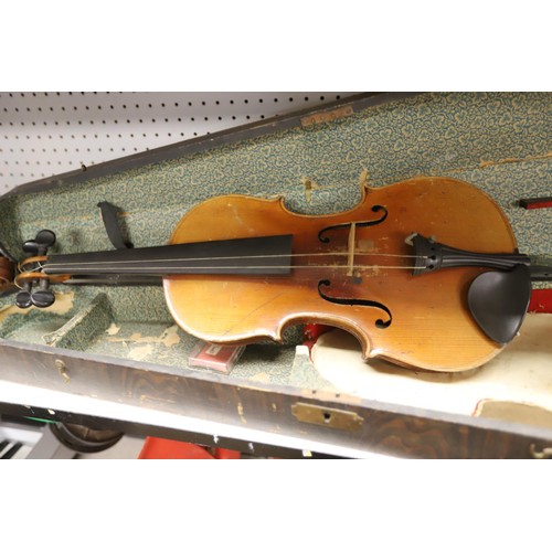 175 - Antique violin in case, a/f