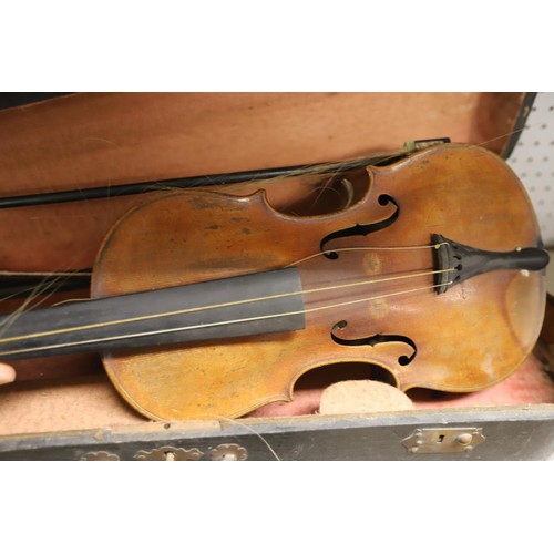 176 - Antique violin in case, a/f