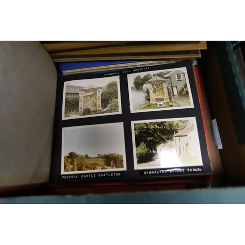 232 - Box with various photo albums