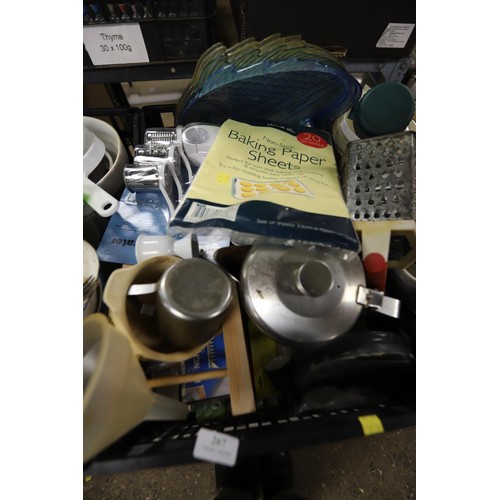 267 - 4 boxes of kitchenware