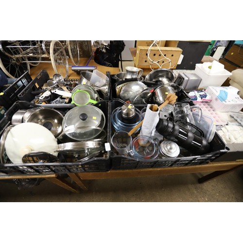 271 - 5 boxes of kitchenware, incl Pyrex, saucepans, t-towels, etc